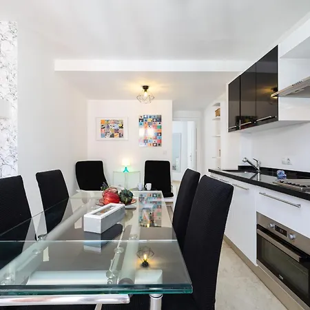 Holidays2Malaga Ancha Del Carmen Aacc, Lift, Wifi Exterior photo