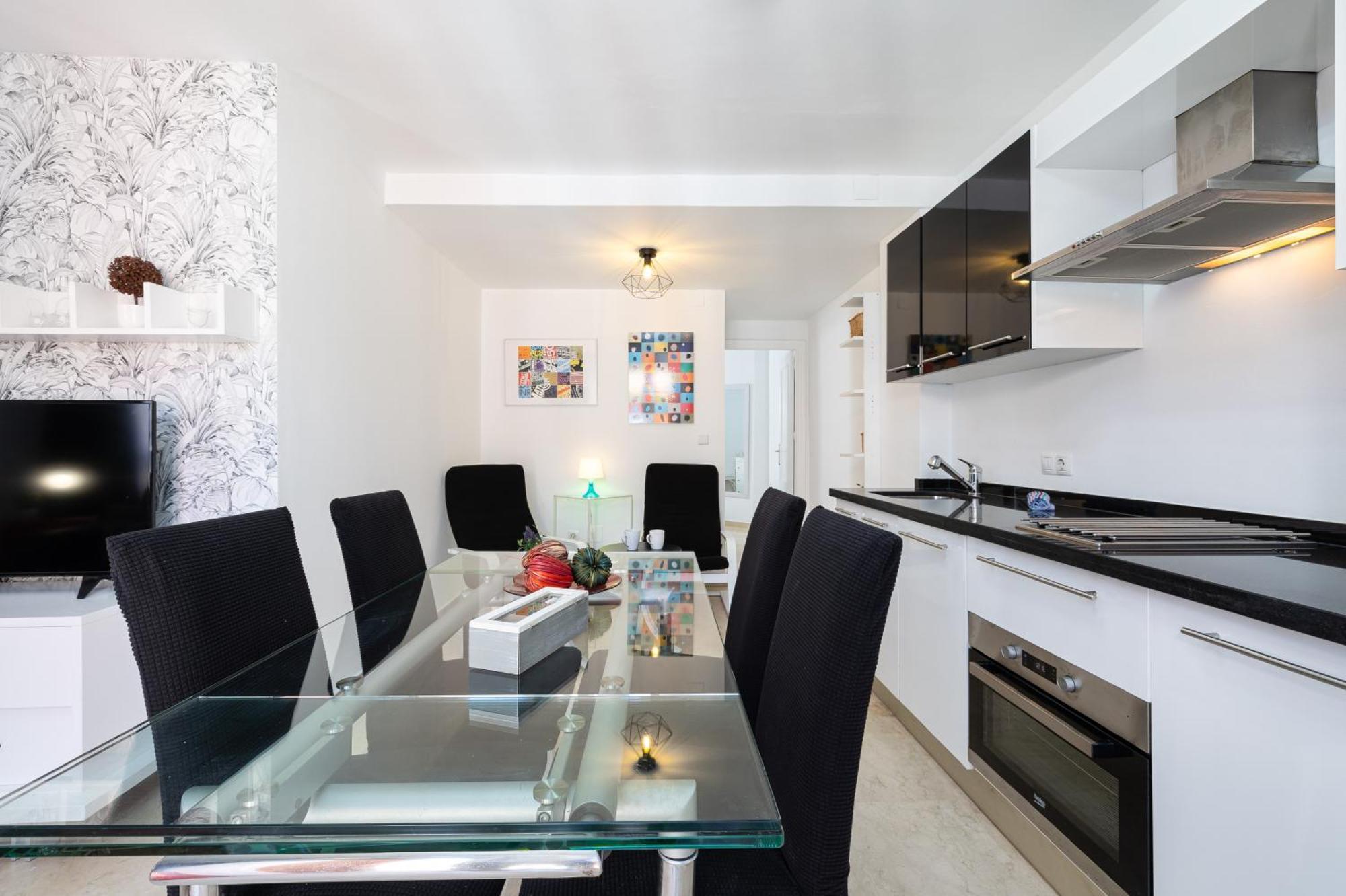 Holidays2malaga Ancha Del Carmen Aacc, Lift, Wifi Apartament Malaga